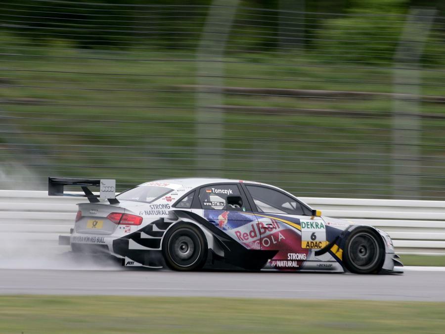 Audi A4 DTM 2008 года  (фото 11 из 36)